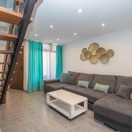 2br Luxurious Duplex In Puerto Rico Σπίτι διακοπών *